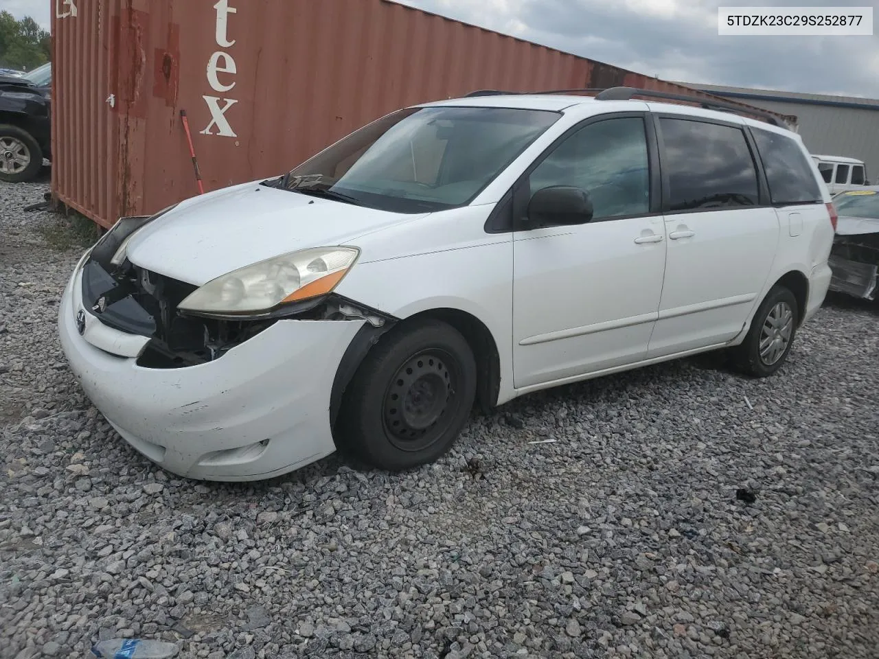 2009 Toyota Sienna Ce VIN: 5TDZK23C29S252877 Lot: 69767554