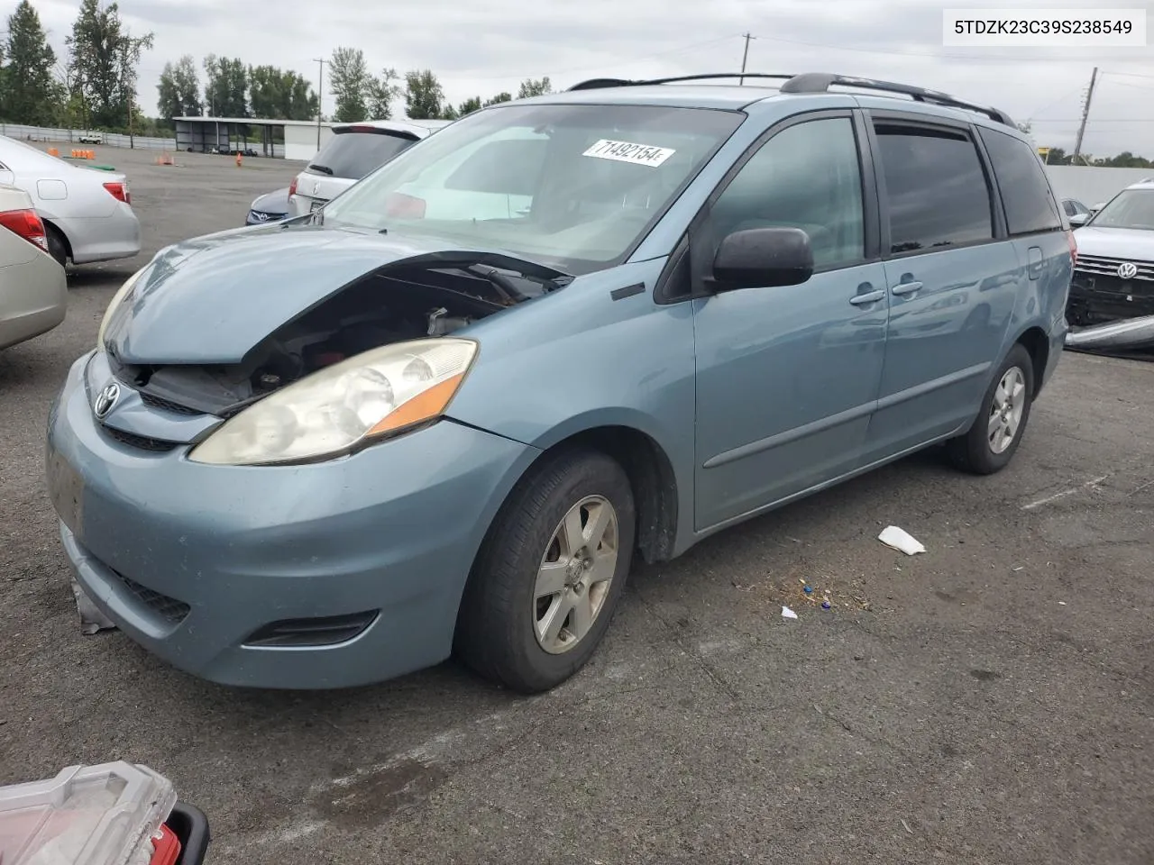 2009 Toyota Sienna Ce VIN: 5TDZK23C39S238549 Lot: 71492154