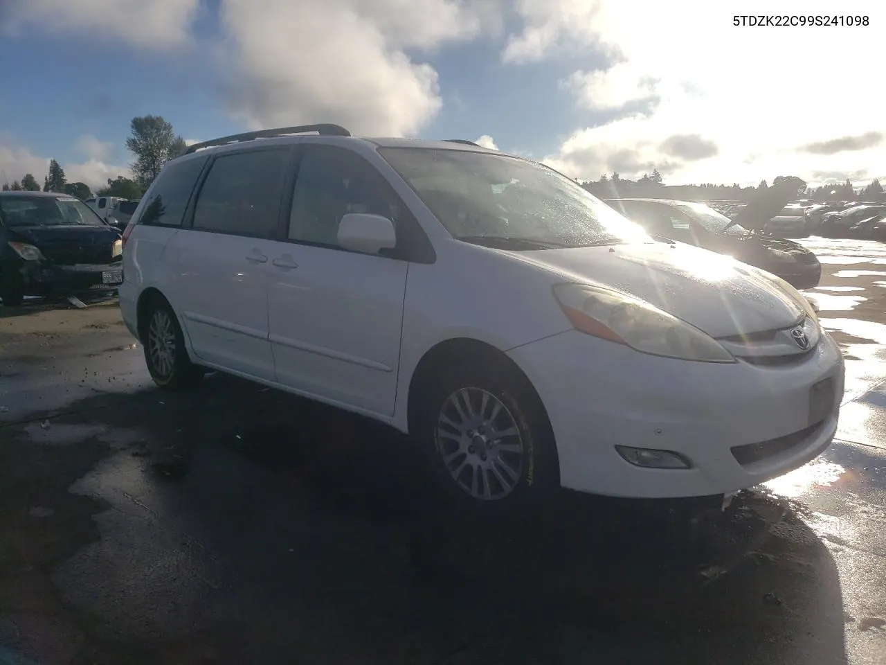 2009 Toyota Sienna Xle VIN: 5TDZK22C99S241098 Lot: 72030374