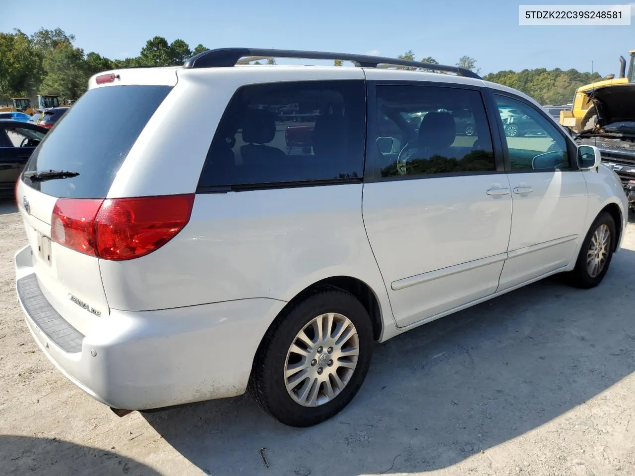 5TDZK22C39S248581 2009 Toyota Sienna Xle