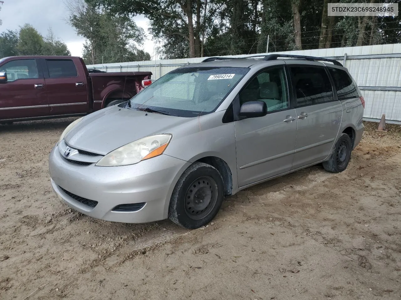 2009 Toyota Sienna Ce VIN: 5TDZK23C69S248945 Lot: 79904314