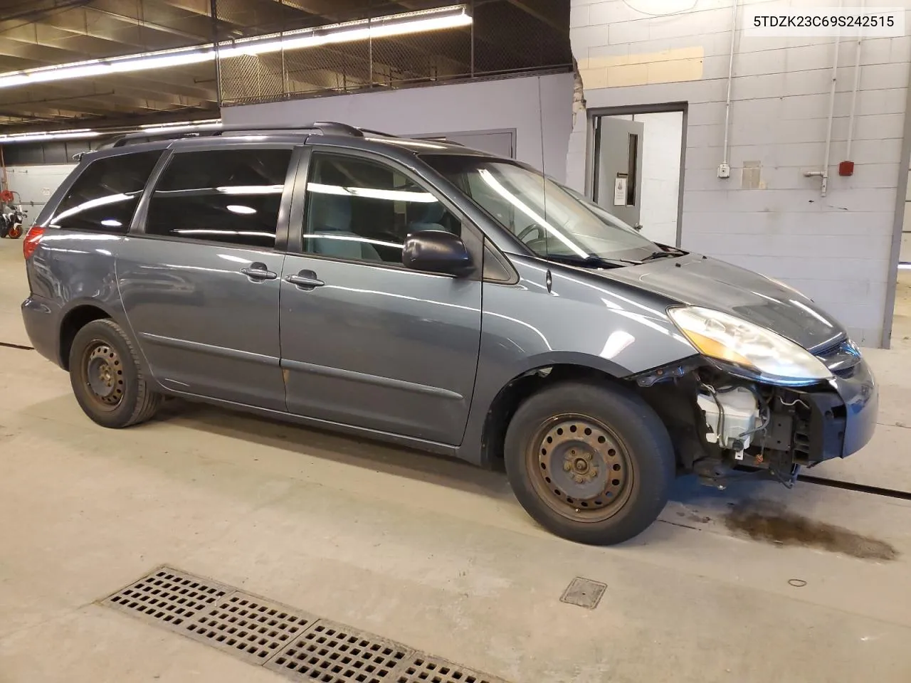 2009 Toyota Sienna Ce VIN: 5TDZK23C69S242515 Lot: 80384794