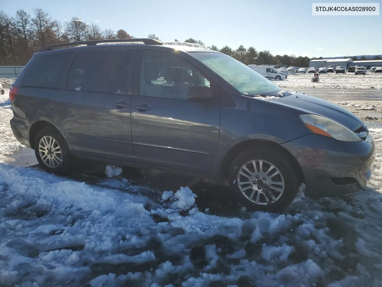 2010 Toyota Sienna Le VIN: 5TDJK4CC6AS028900 Lot: 42643394