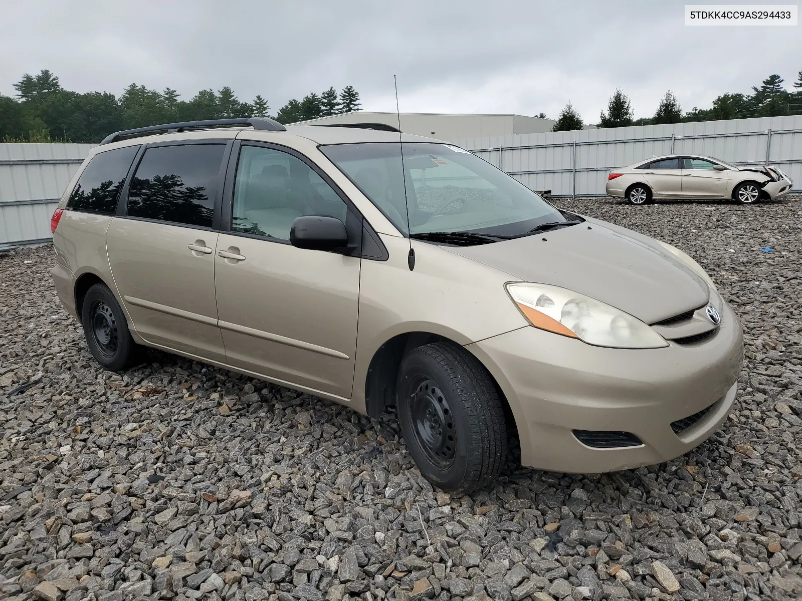 2010 Toyota Sienna Ce VIN: 5TDKK4CC9AS294433 Lot: 67700974