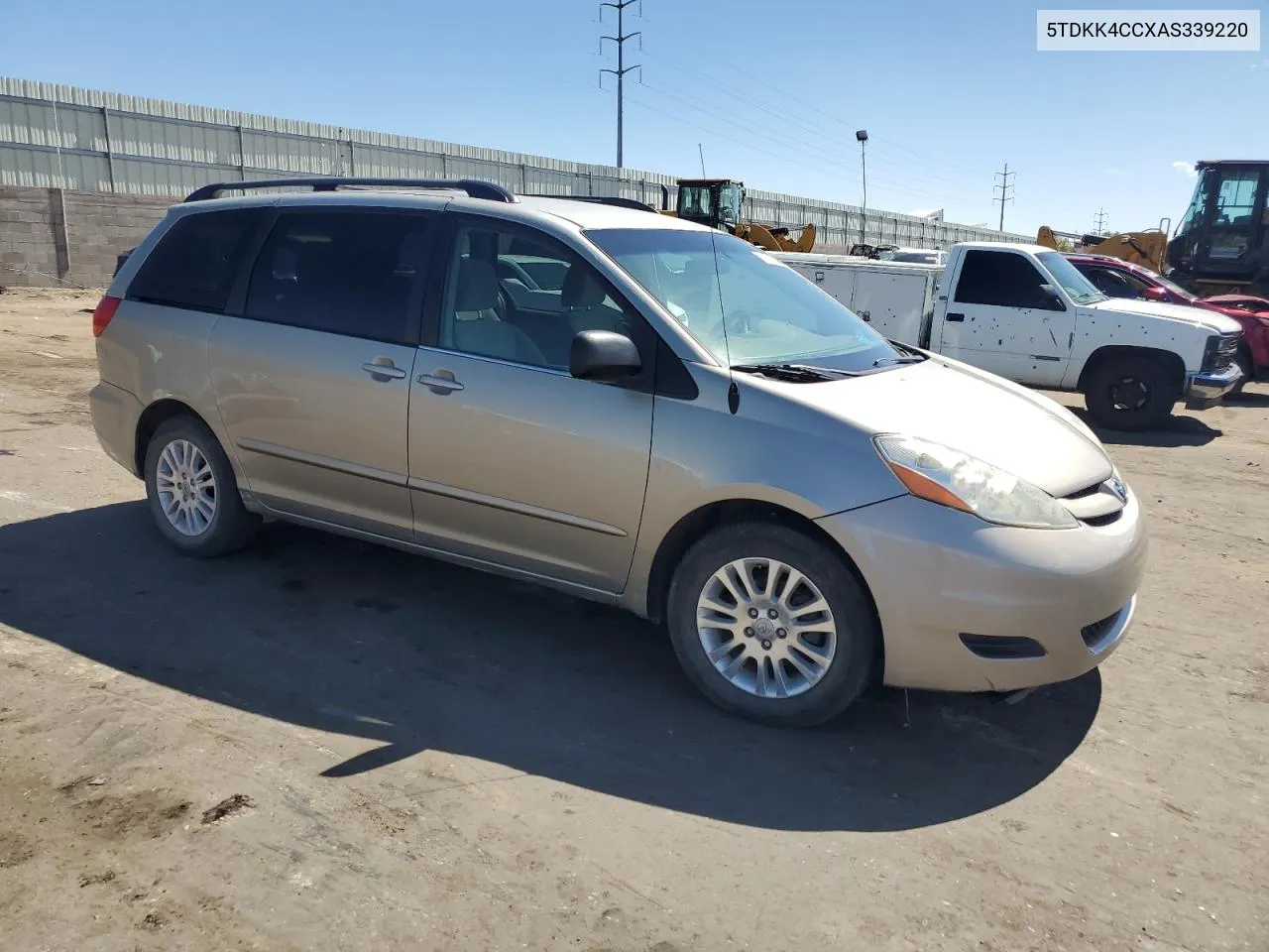 2010 Toyota Sienna Ce VIN: 5TDKK4CCXAS339220 Lot: 71671094