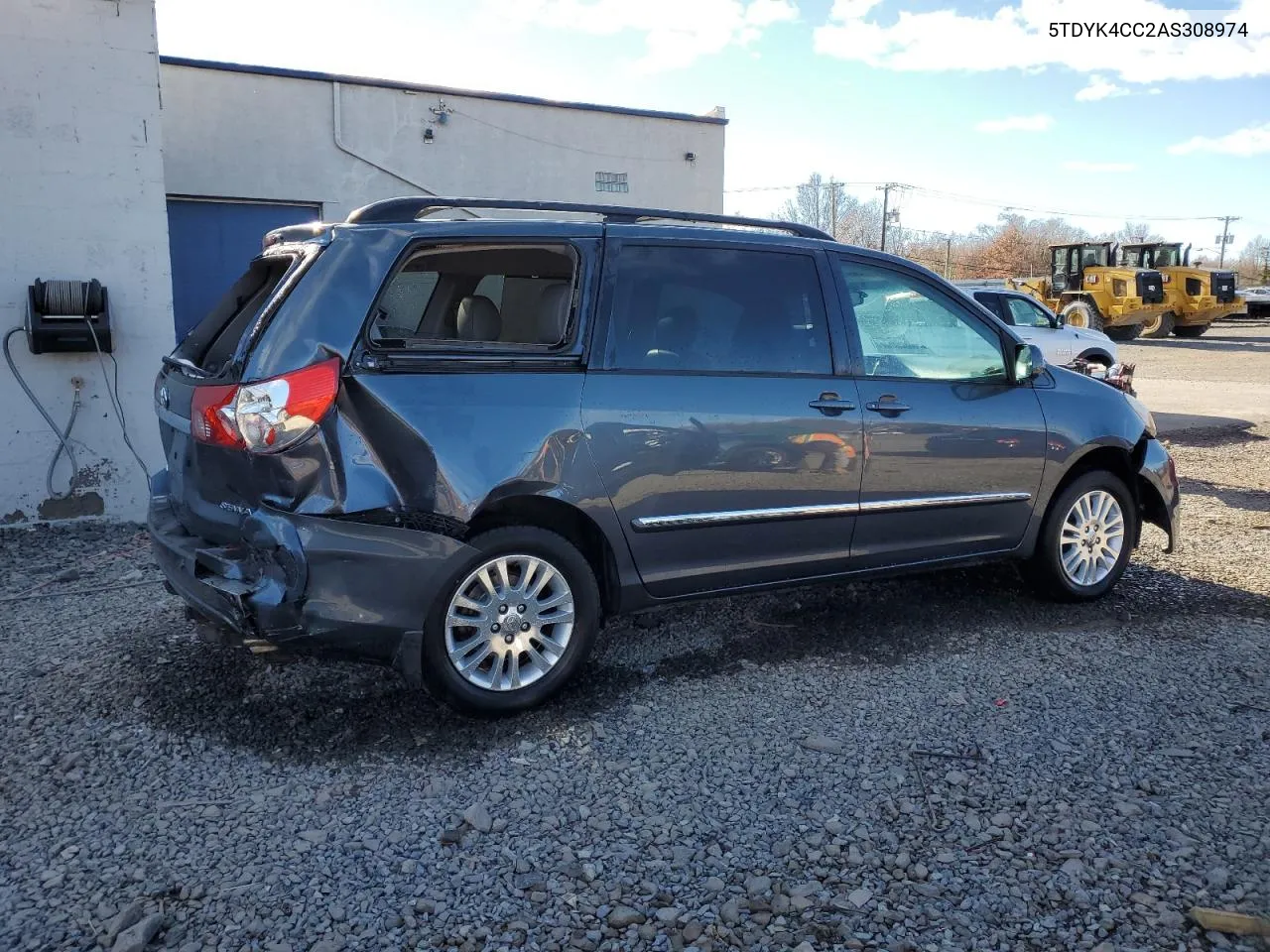 5TDYK4CC2AS308974 2010 Toyota Sienna Xle