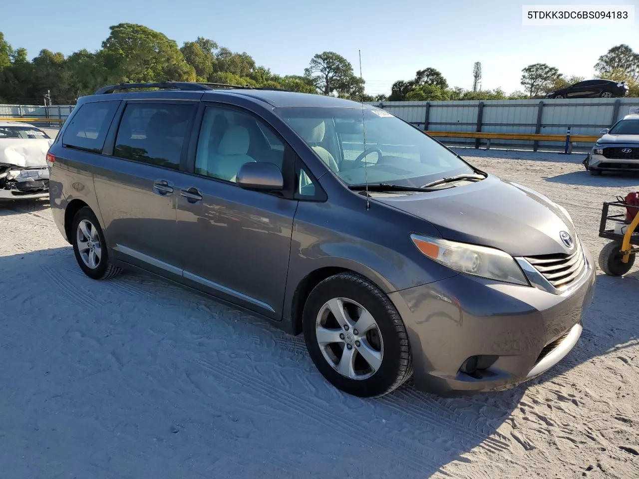 2011 Toyota Sienna Le VIN: 5TDKK3DC6BS094183 Lot: 47139104