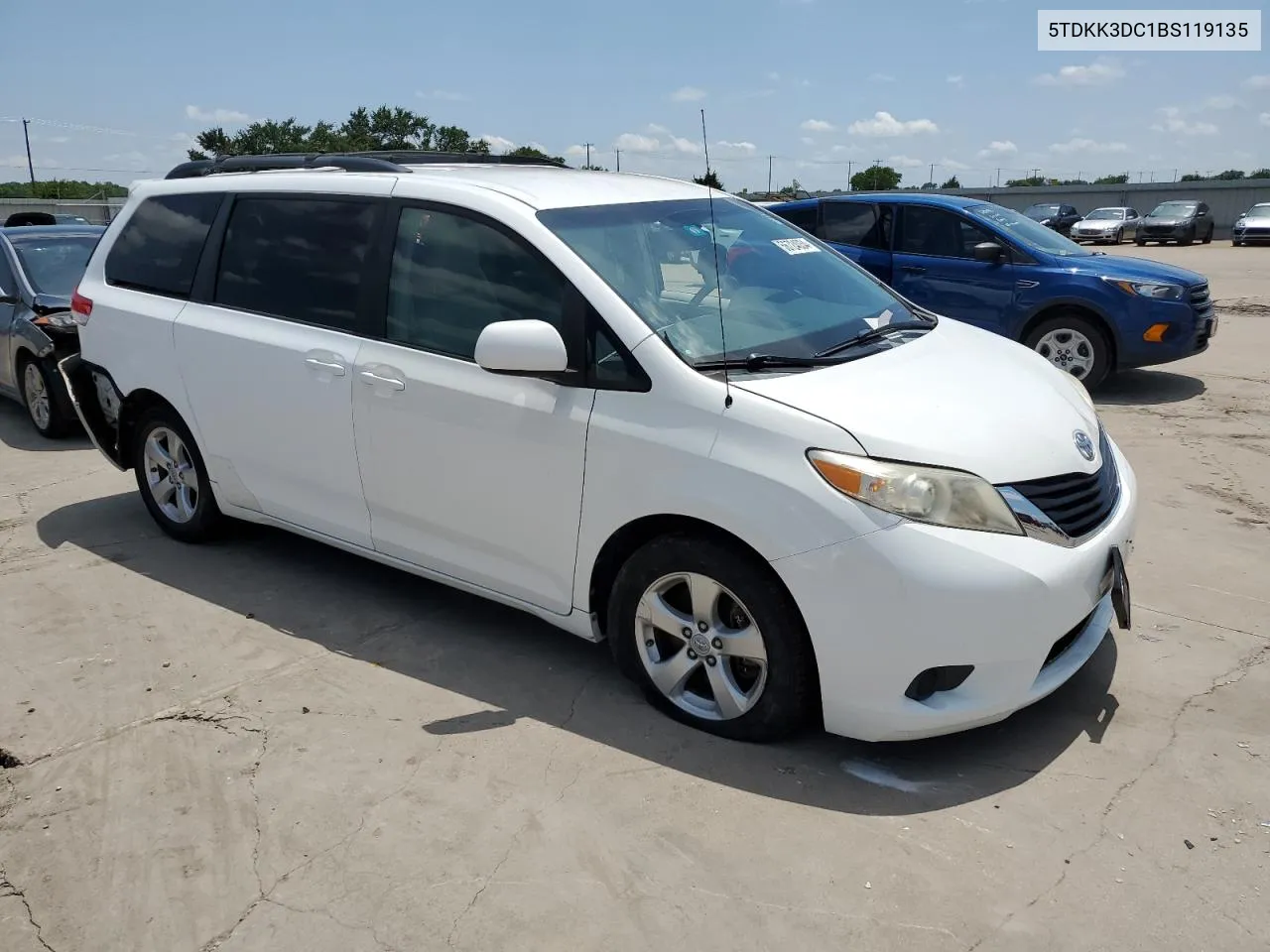 2011 Toyota Sienna Le VIN: 5TDKK3DC1BS119135 Lot: 56724034