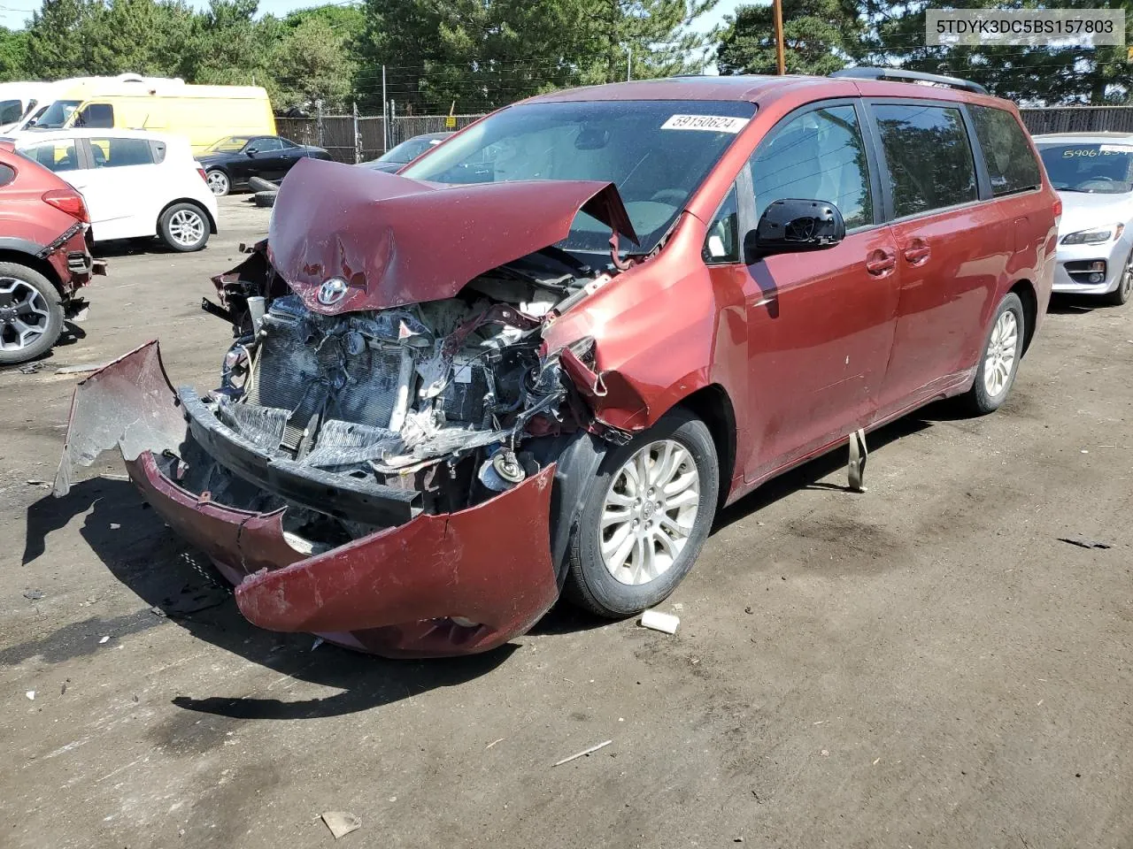 2011 Toyota Sienna Xle VIN: 5TDYK3DC5BS157803 Lot: 59150624