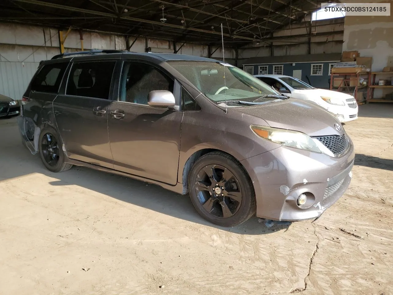 2011 Toyota Sienna Sport VIN: 5TDXK3DC0BS124185 Lot: 62282894