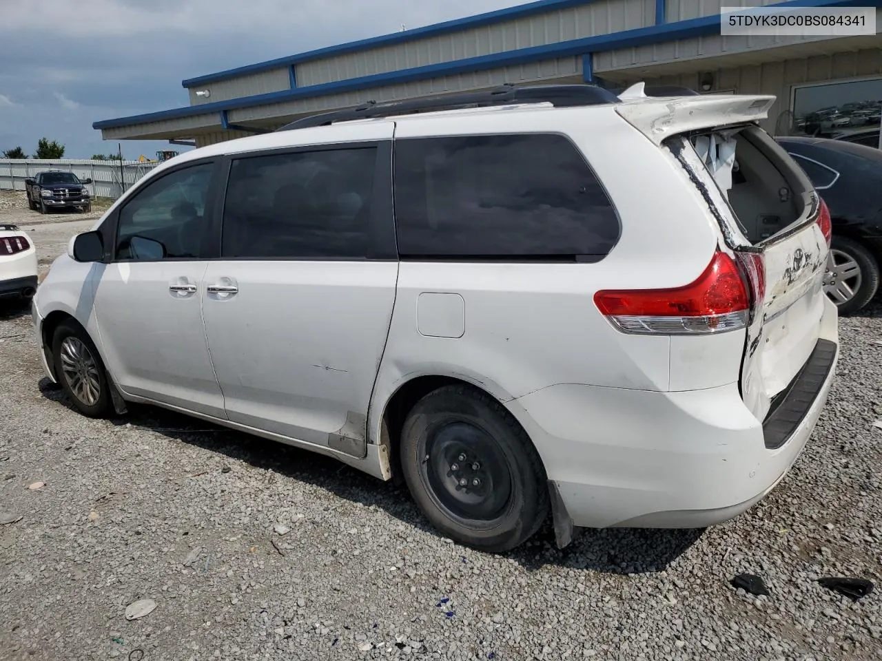 5TDYK3DC0BS084341 2011 Toyota Sienna Xle