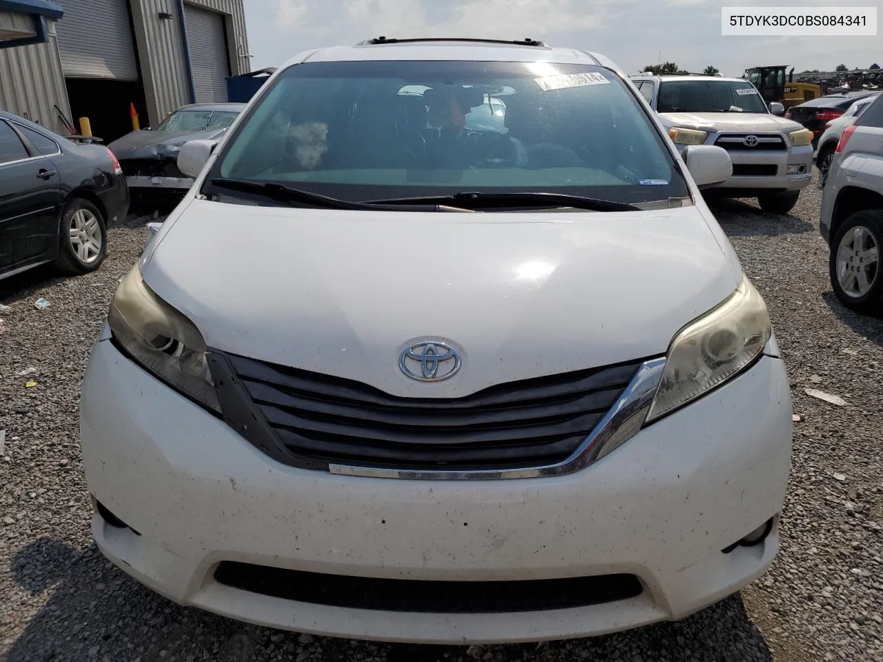 5TDYK3DC0BS084341 2011 Toyota Sienna Xle