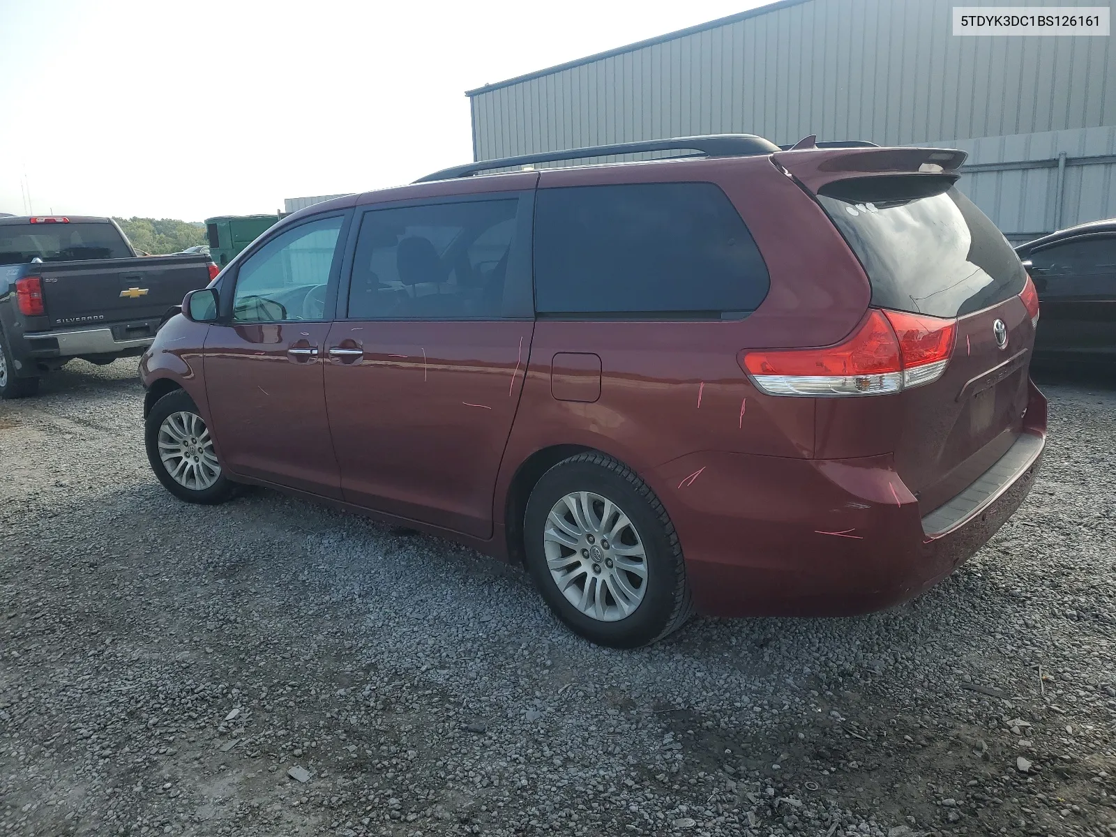 2011 Toyota Sienna Xle VIN: 5TDYK3DC1BS126161 Lot: 67972334