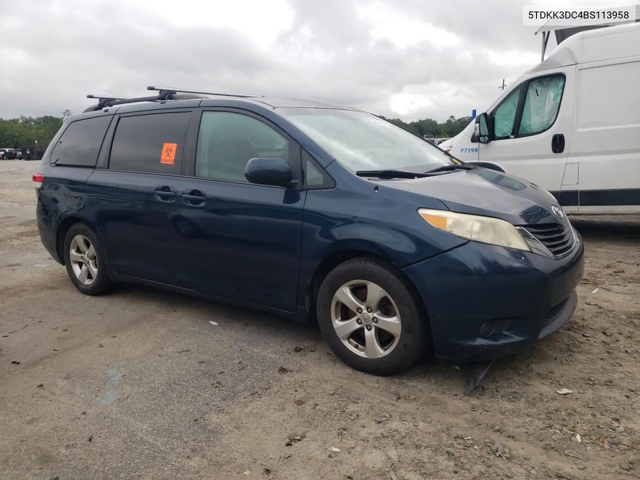 2011 Toyota Sienna Le VIN: 5TDKK3DC4BS113958 Lot: 68915104