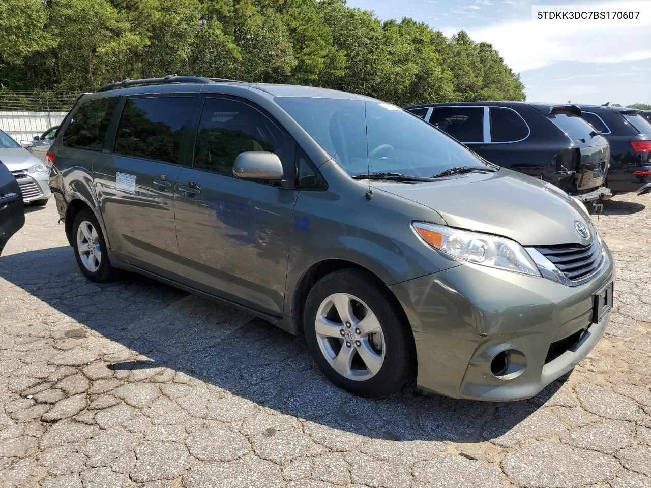 2011 Toyota Sienna Le VIN: 5TDKK3DC7BS170607 Lot: 69868974