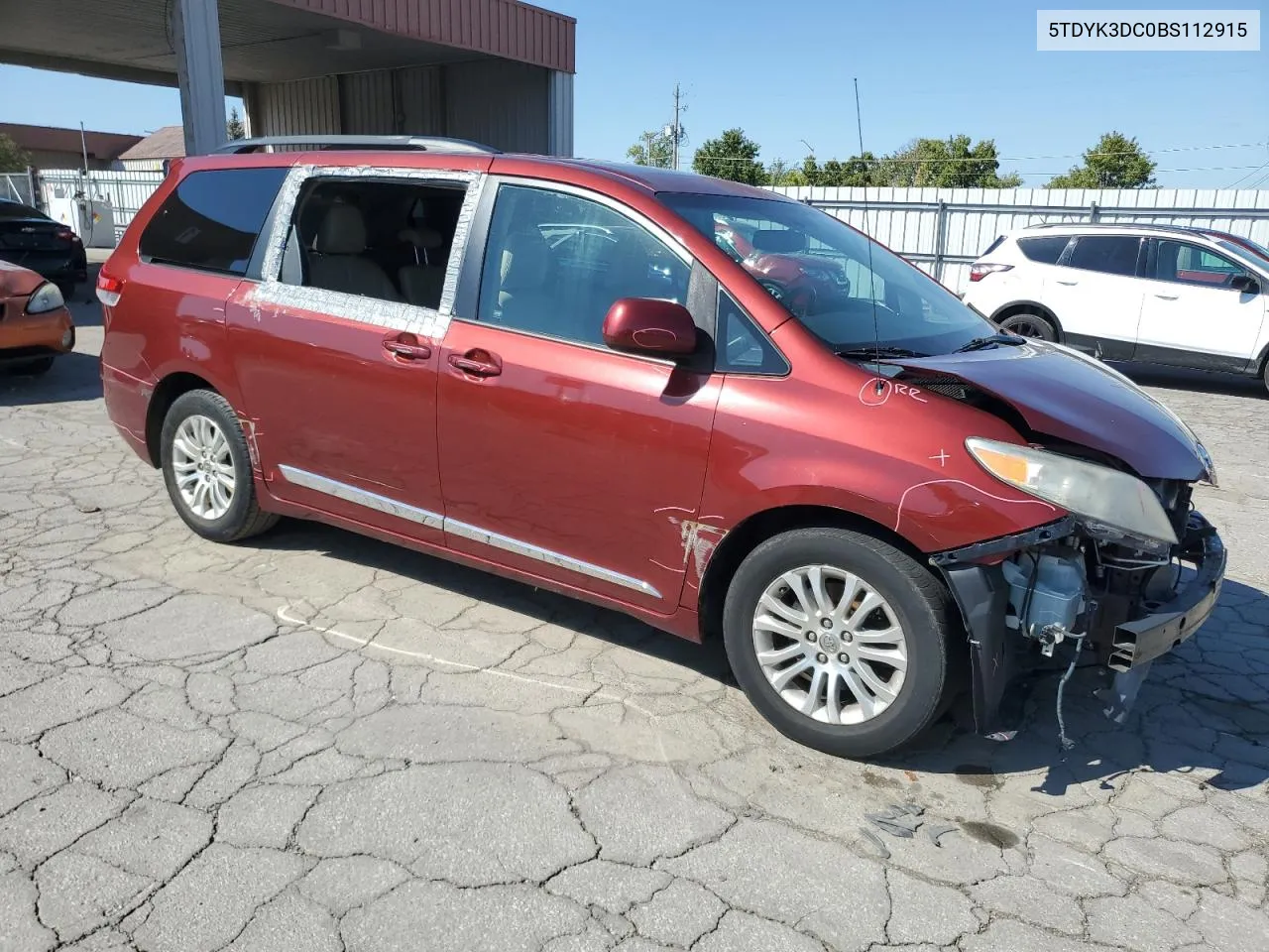 5TDYK3DC0BS112915 2011 Toyota Sienna Xle