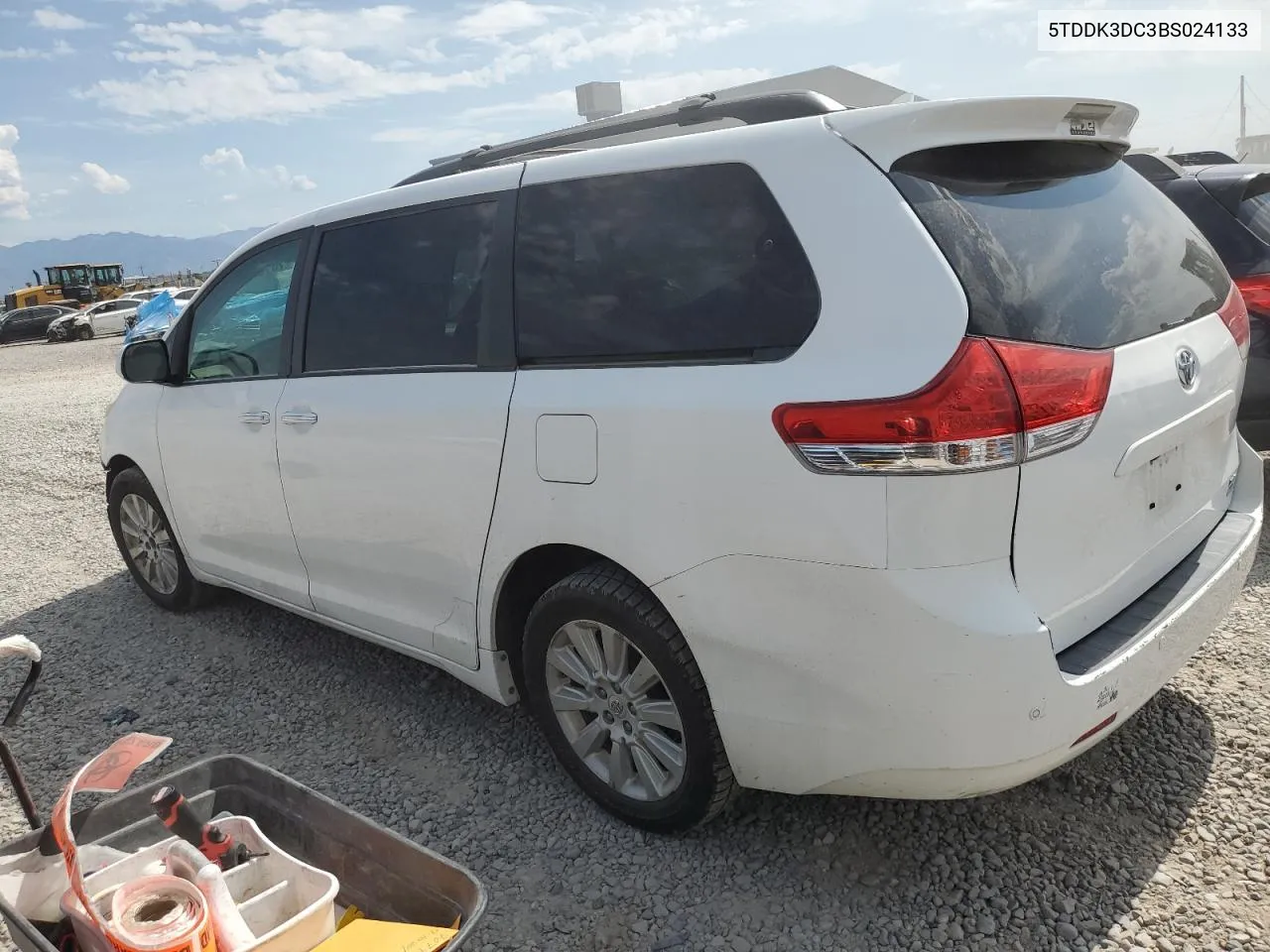 2011 Toyota Sienna Xle VIN: 5TDDK3DC3BS024133 Lot: 70794634