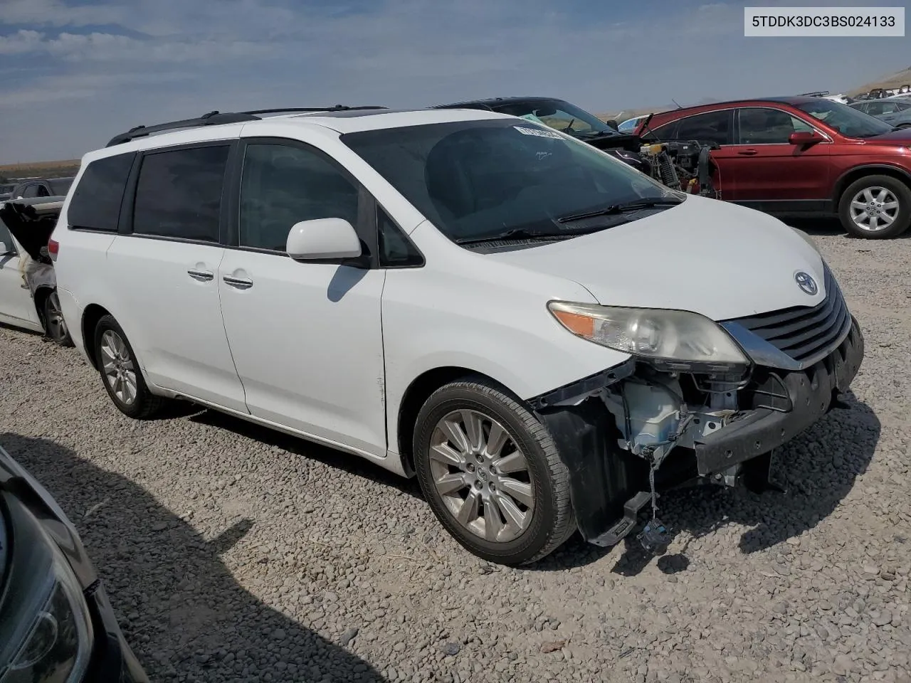 5TDDK3DC3BS024133 2011 Toyota Sienna Xle