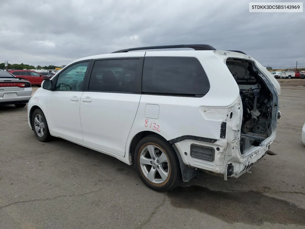 5TDKK3DC5BS143969 2011 Toyota Sienna Le