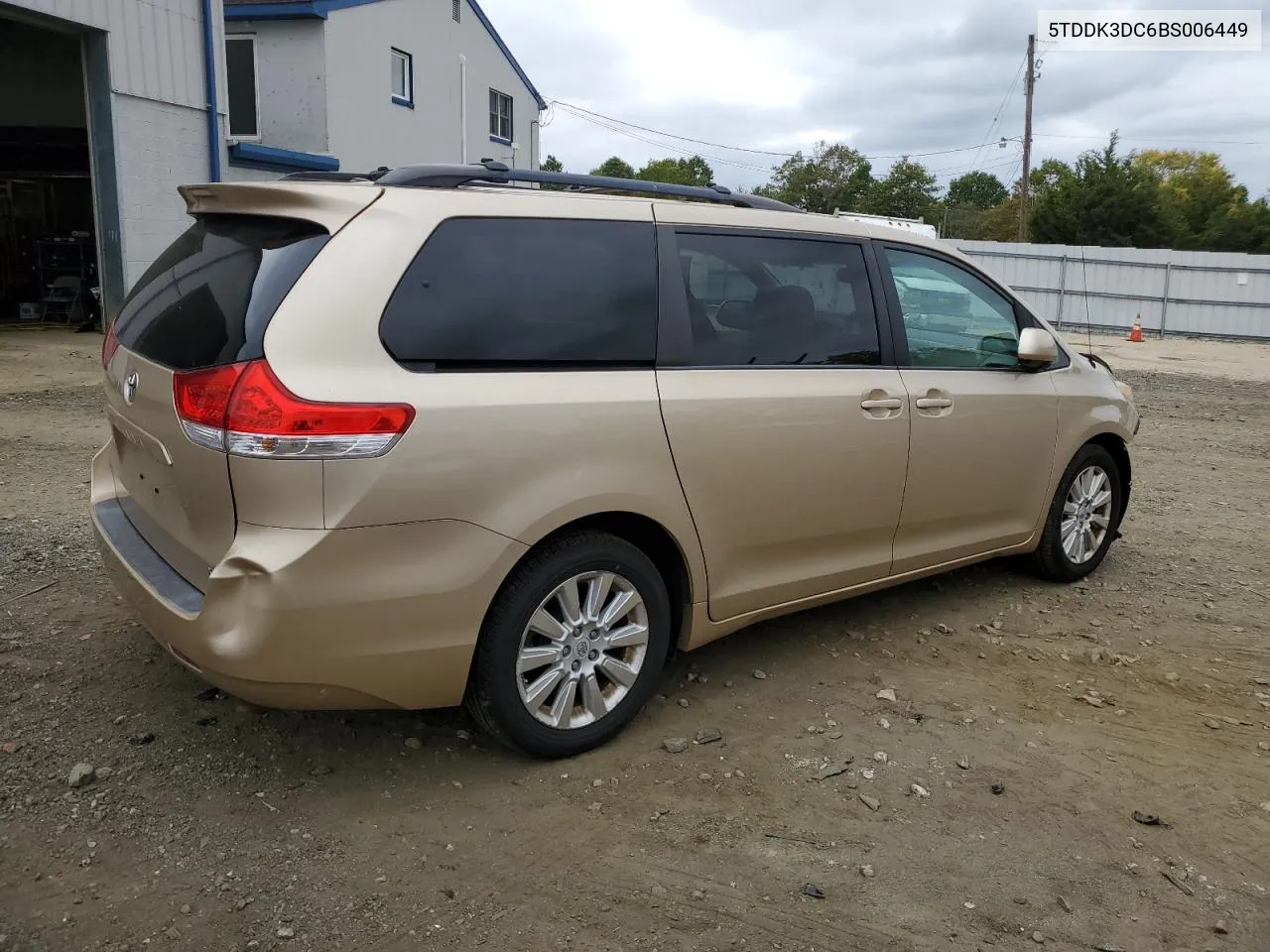 2011 Toyota Sienna Xle VIN: 5TDDK3DC6BS006449 Lot: 71652214