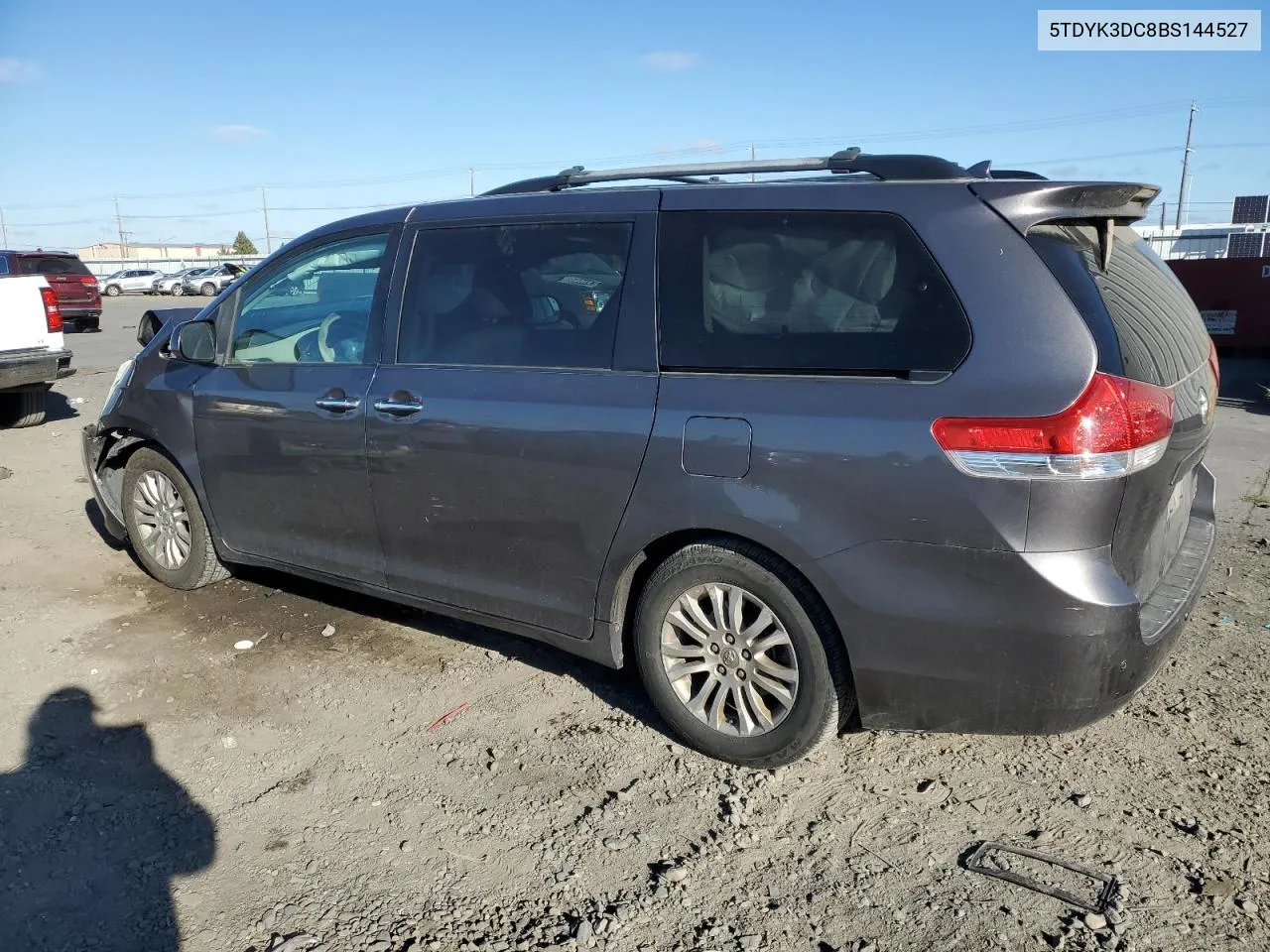 2011 Toyota Sienna Xle VIN: 5TDYK3DC8BS144527 Lot: 71978524