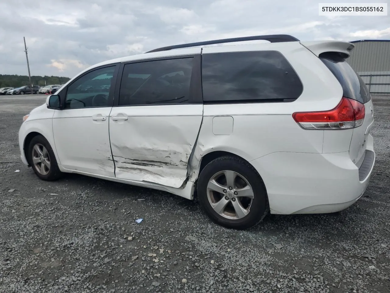 2011 Toyota Sienna Le VIN: 5TDKK3DC1BS055162 Lot: 71998124