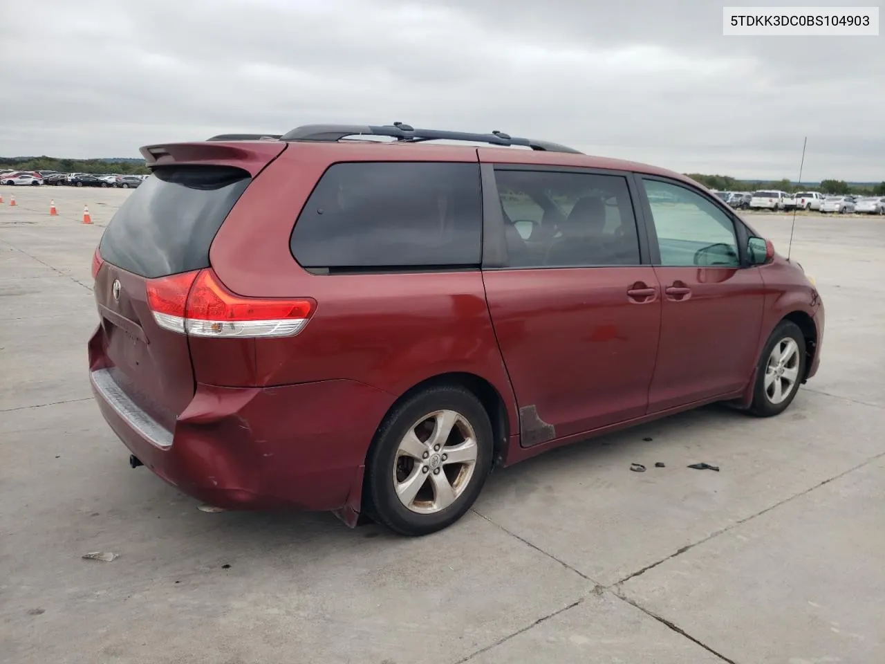 2011 Toyota Sienna Le VIN: 5TDKK3DC0BS104903 Lot: 72267104