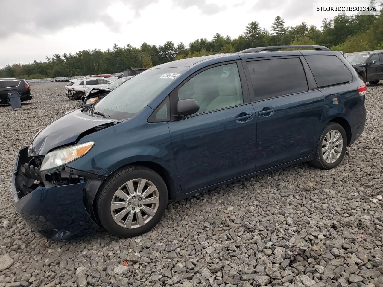 5TDJK3DC2BS023476 2011 Toyota Sienna Le