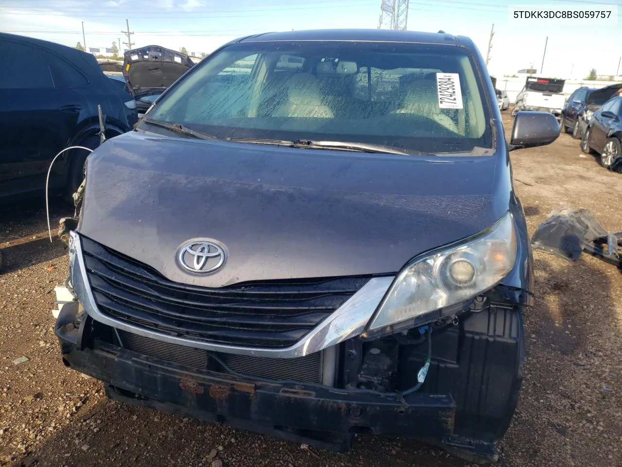 2011 Toyota Sienna Le VIN: 5TDKK3DC8BS059757 Lot: 72429384