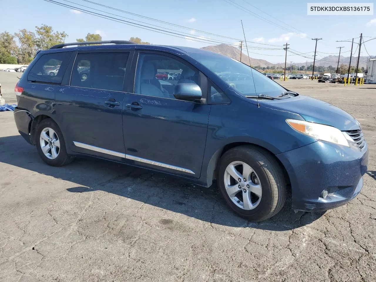 2011 Toyota Sienna Le VIN: 5TDKK3DCXBS136175 Lot: 72477084