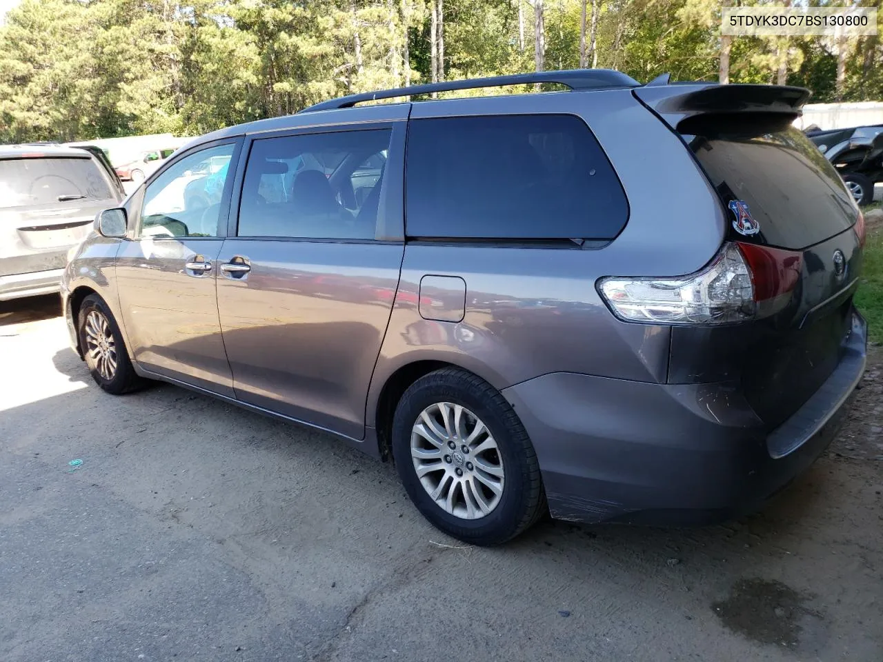 2011 Toyota Sienna Xle VIN: 5TDYK3DC7BS130800 Lot: 72507864