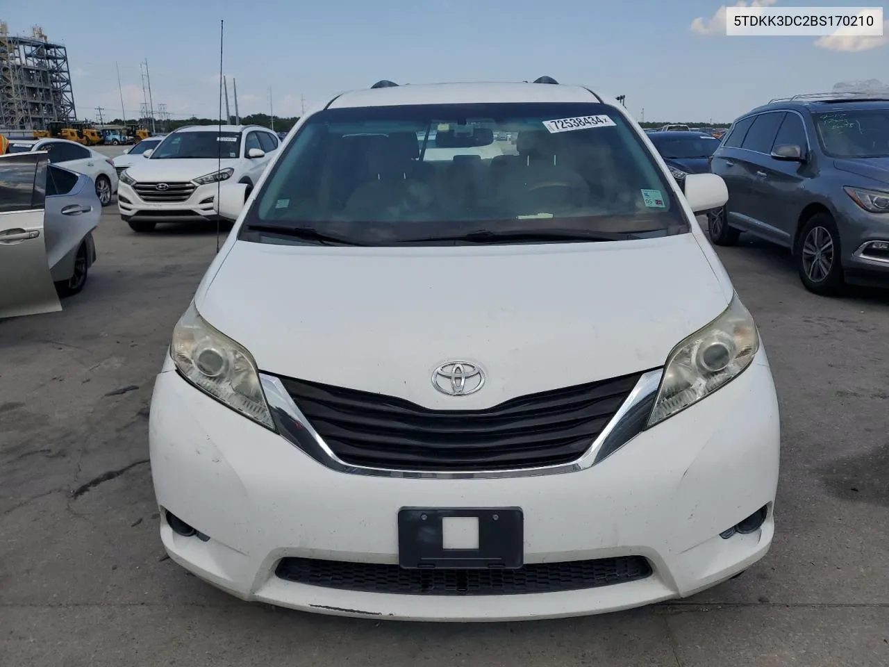 2011 Toyota Sienna Le VIN: 5TDKK3DC2BS170210 Lot: 72538434