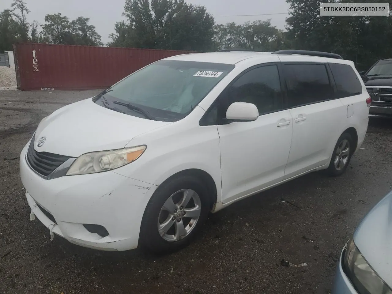 5TDKK3DC6BS050152 2011 Toyota Sienna Le