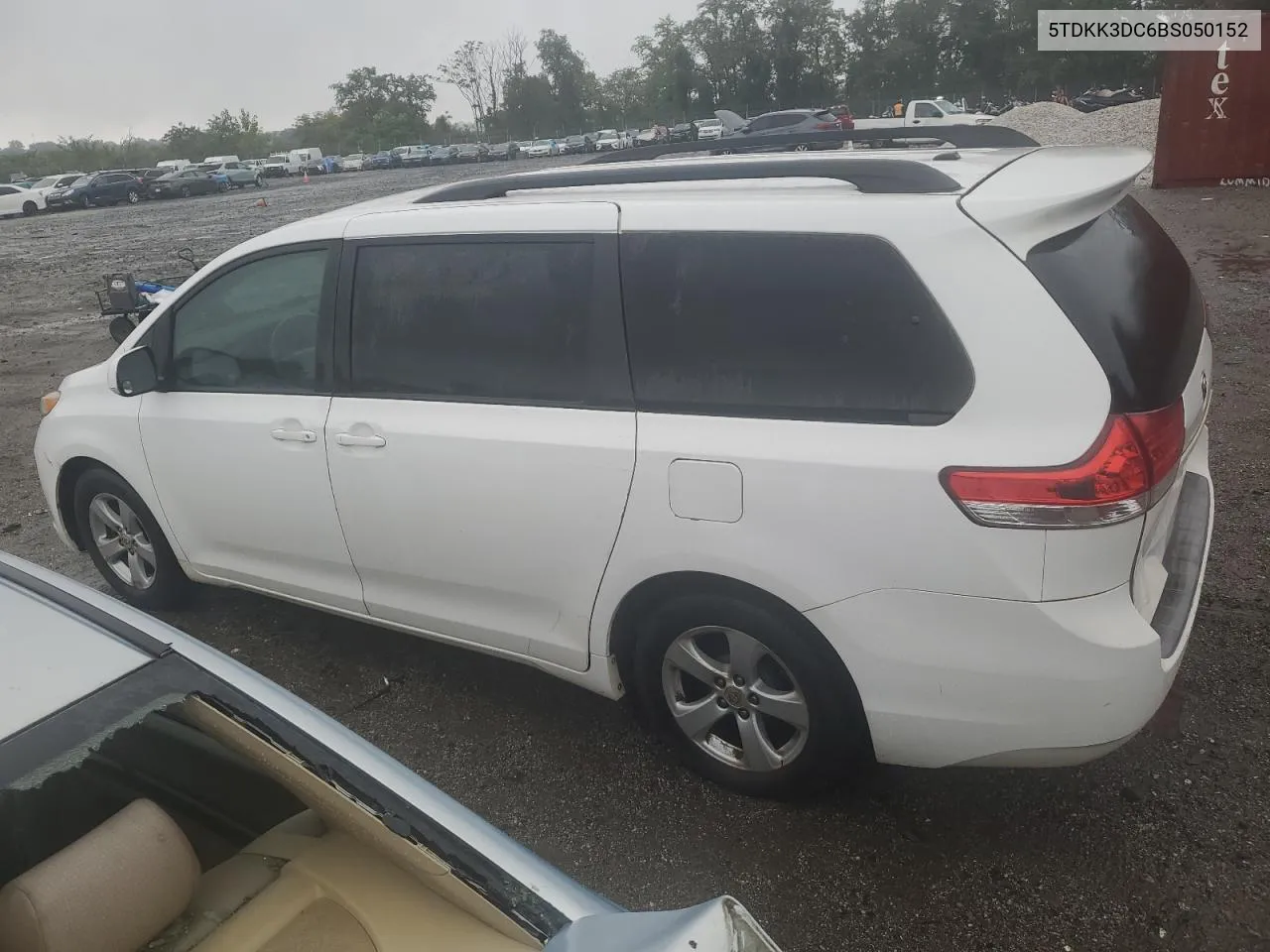 5TDKK3DC6BS050152 2011 Toyota Sienna Le