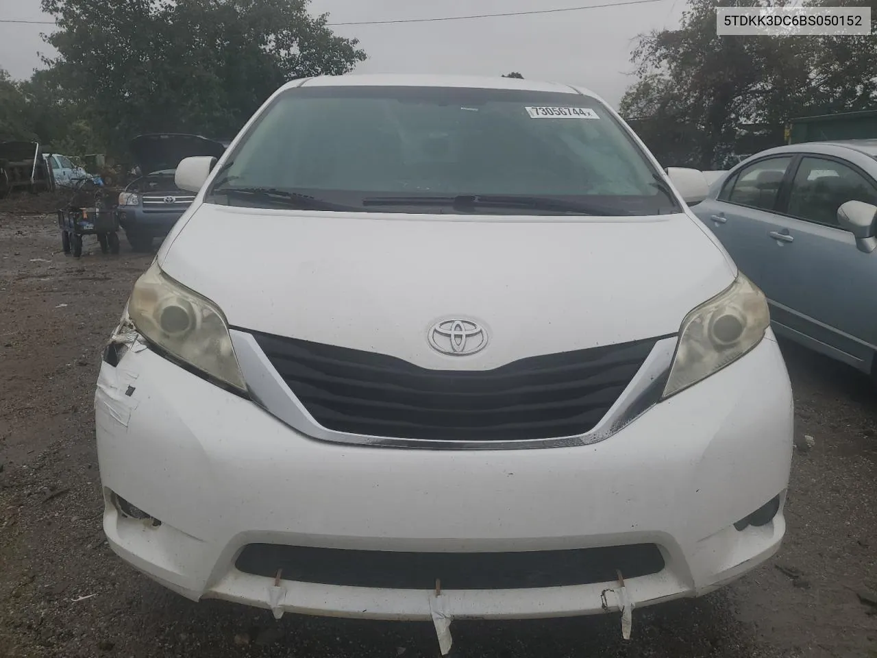 5TDKK3DC6BS050152 2011 Toyota Sienna Le