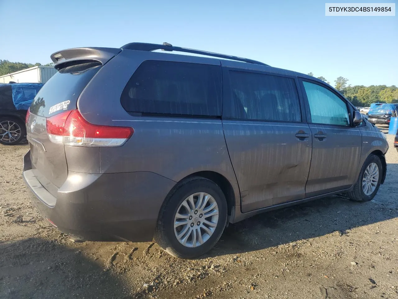 2011 Toyota Sienna Xle VIN: 5TDYK3DC4BS149854 Lot: 73183714