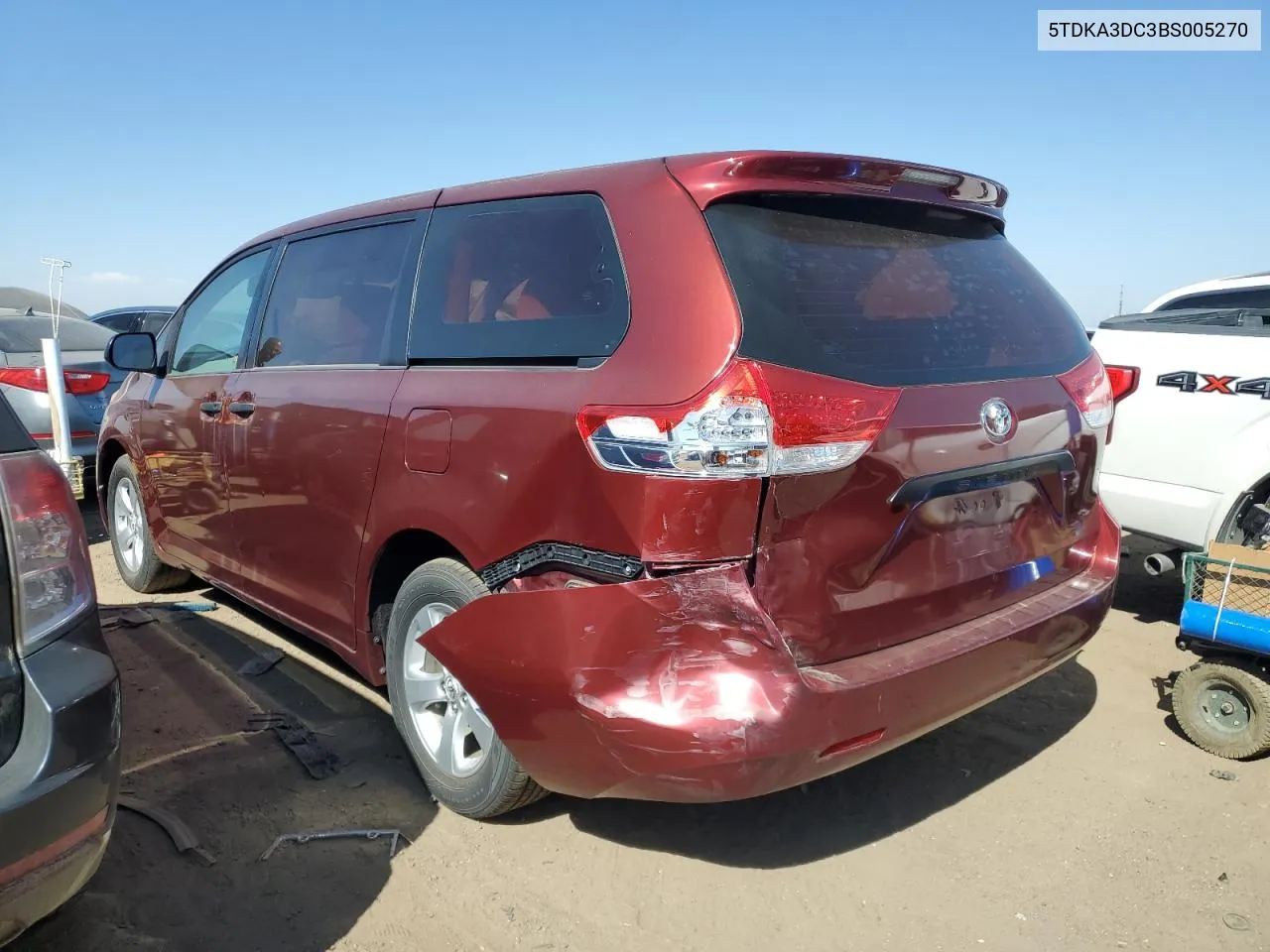 2011 Toyota Sienna Base VIN: 5TDKA3DC3BS005270 Lot: 73313554