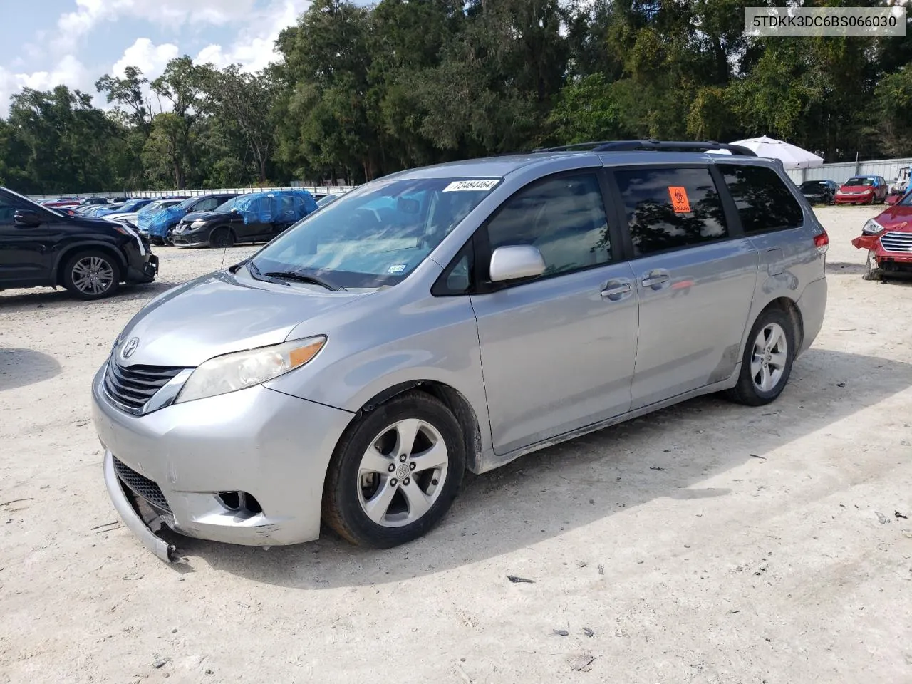 2011 Toyota Sienna Le VIN: 5TDKK3DC6BS066030 Lot: 73484464