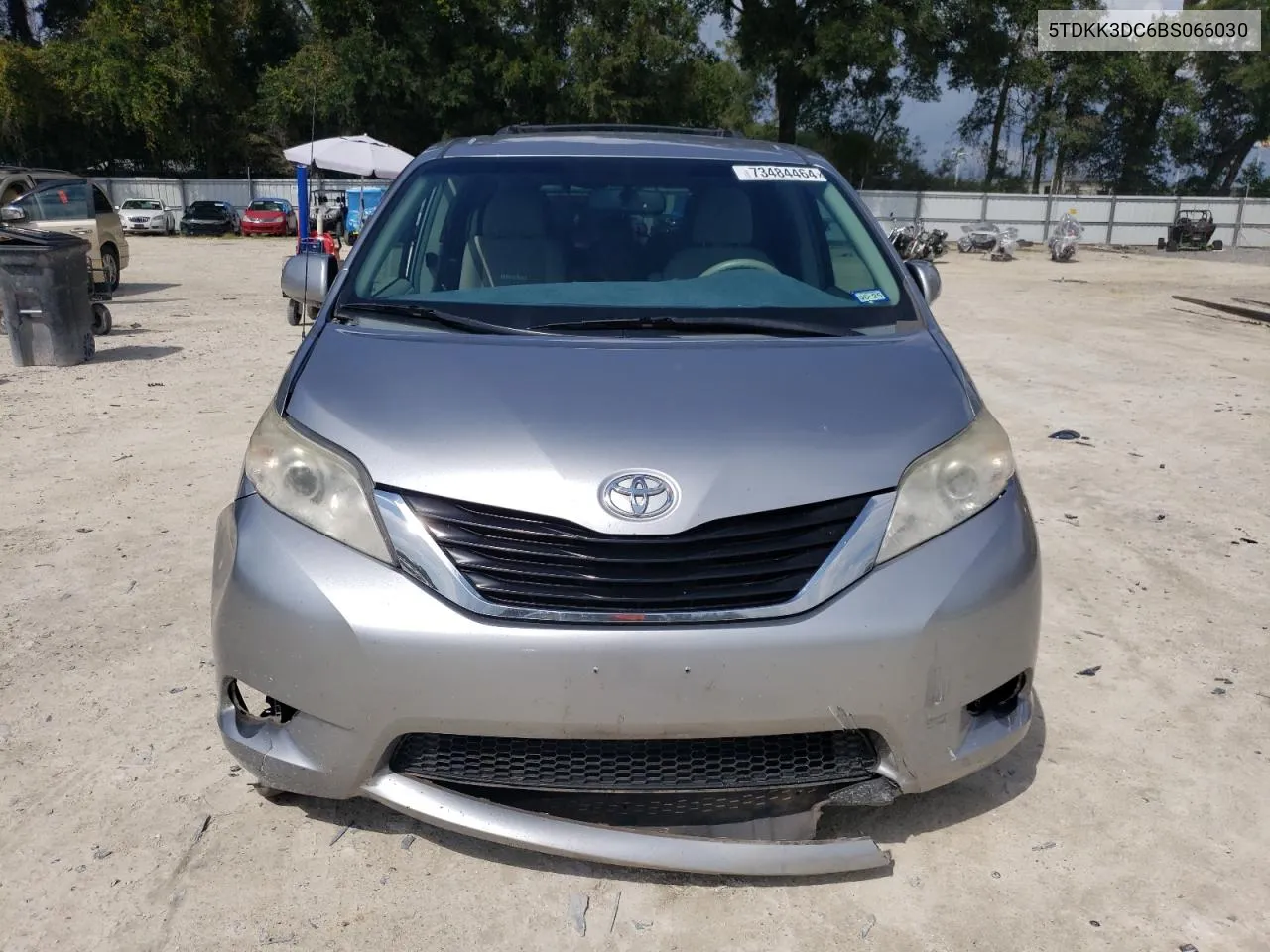 2011 Toyota Sienna Le VIN: 5TDKK3DC6BS066030 Lot: 73484464