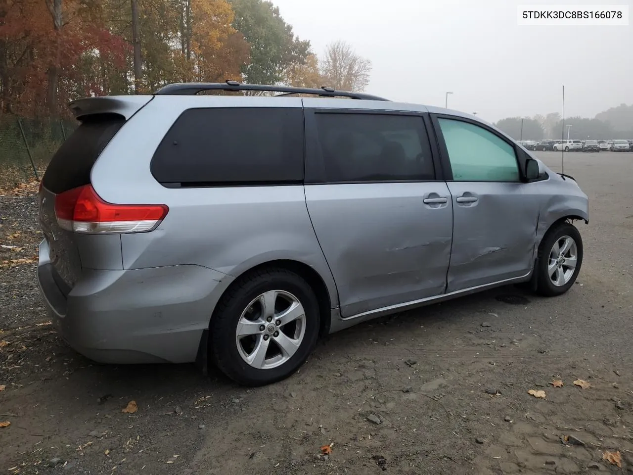 2011 Toyota Sienna Le VIN: 5TDKK3DC8BS166078 Lot: 74757714