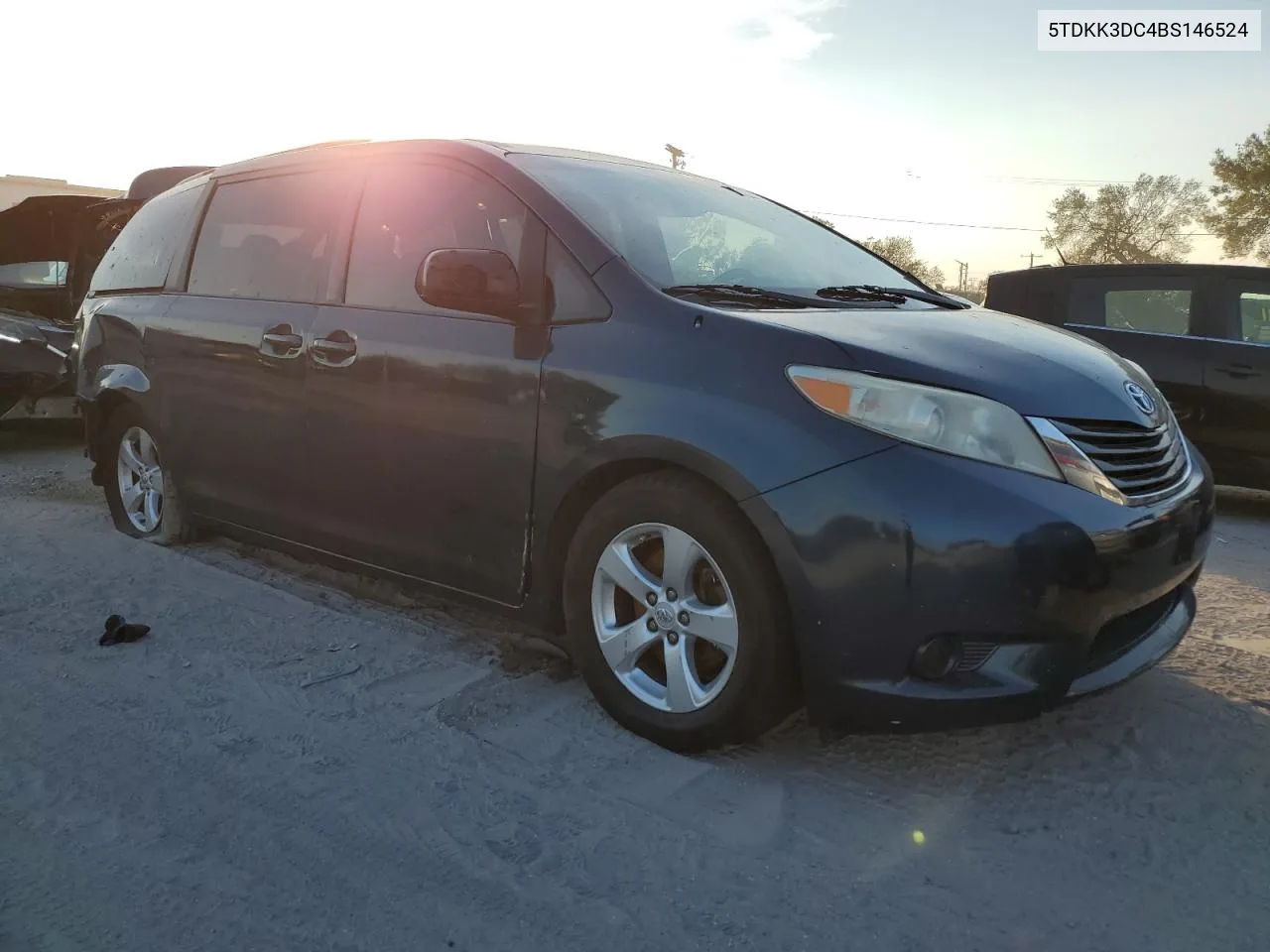 2011 Toyota Sienna Le VIN: 5TDKK3DC4BS146524 Lot: 74852384