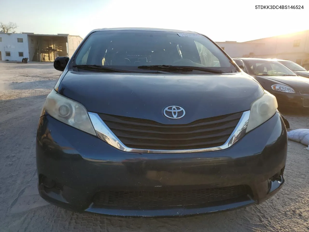 5TDKK3DC4BS146524 2011 Toyota Sienna Le