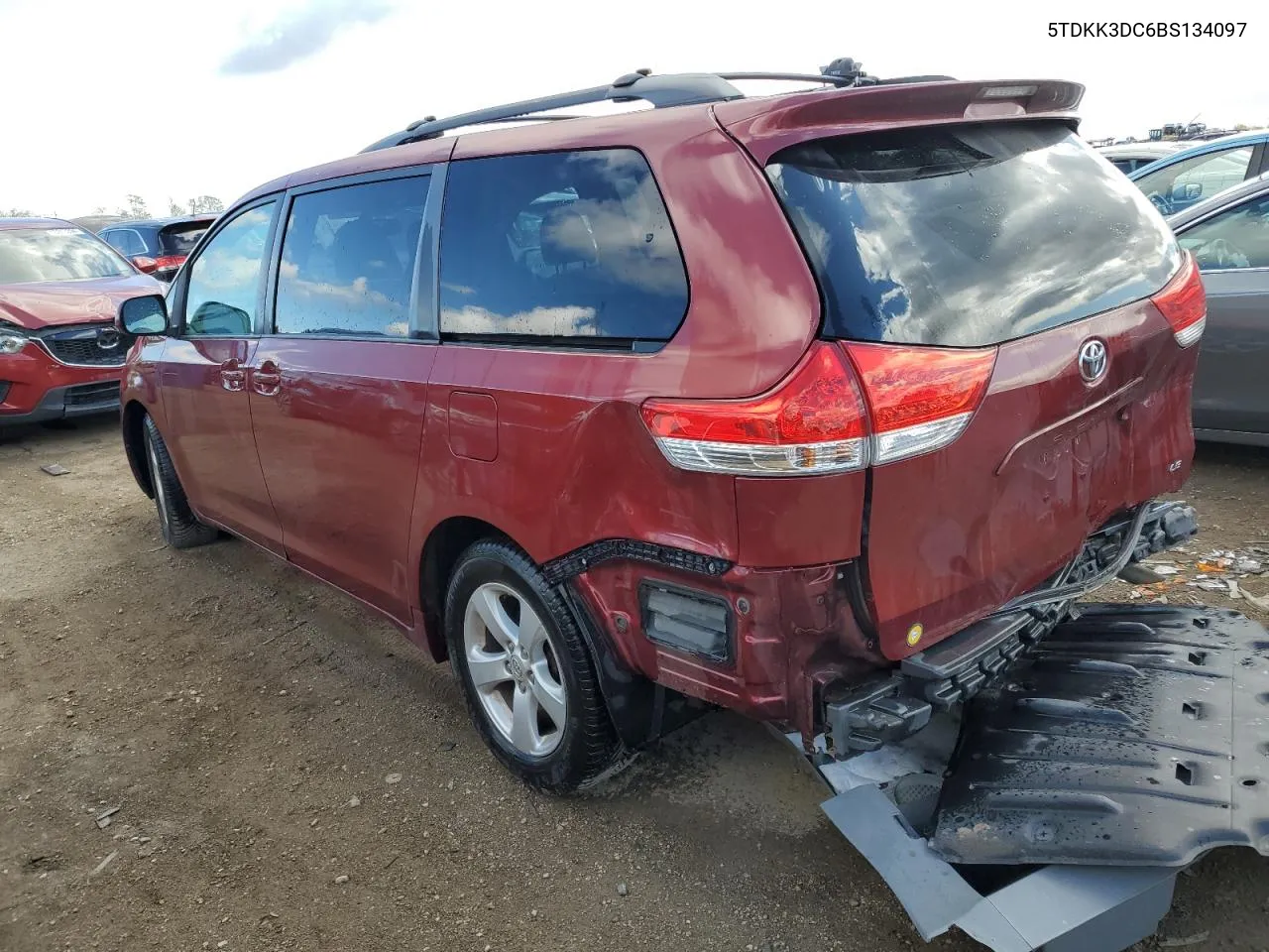 2011 Toyota Sienna Le VIN: 5TDKK3DC6BS134097 Lot: 76093894