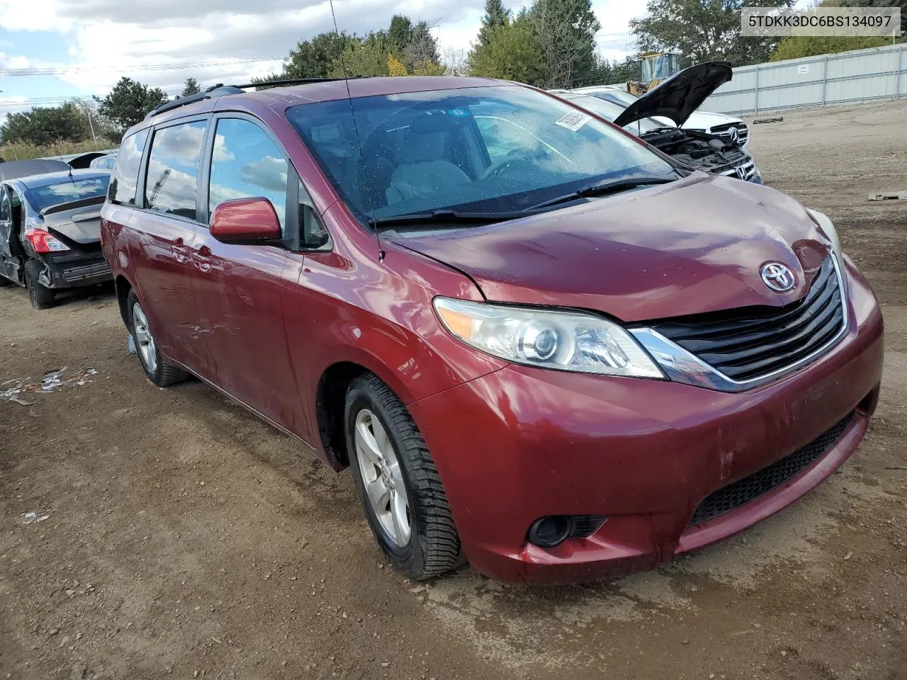 2011 Toyota Sienna Le VIN: 5TDKK3DC6BS134097 Lot: 76093894