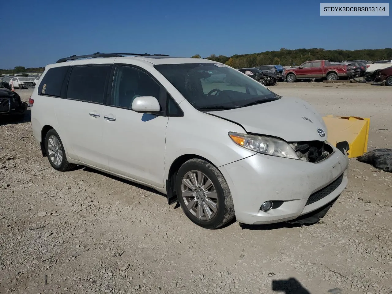 2011 Toyota Sienna Xle VIN: 5TDYK3DC8BS053144 Lot: 76123554