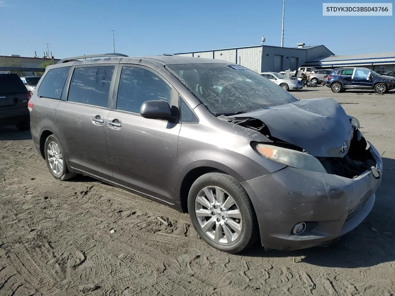 2011 Toyota Sienna Xle VIN: 5TDYK3DC3BS043766 Lot: 76345064