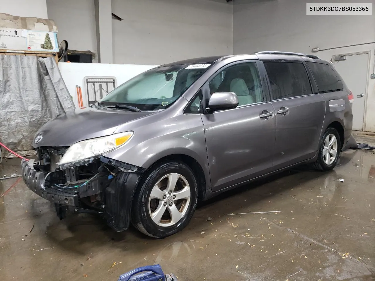 2011 Toyota Sienna Le VIN: 5TDKK3DC7BS053366 Lot: 76484034