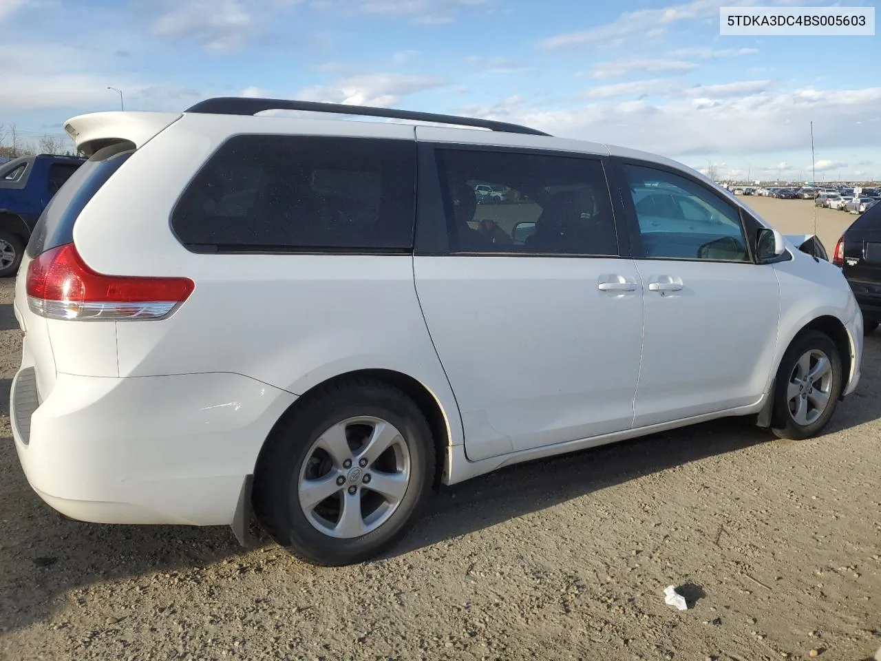 2011 Toyota Sienna Base VIN: 5TDKA3DC4BS005603 Lot: 77214754