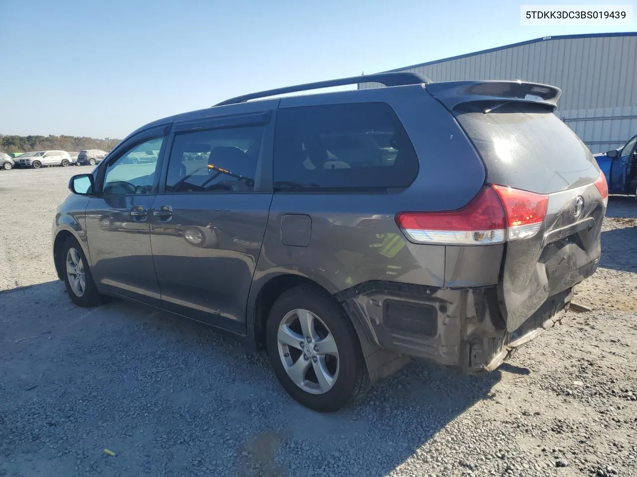 2011 Toyota Sienna Le VIN: 5TDKK3DC3BS019439 Lot: 77666964