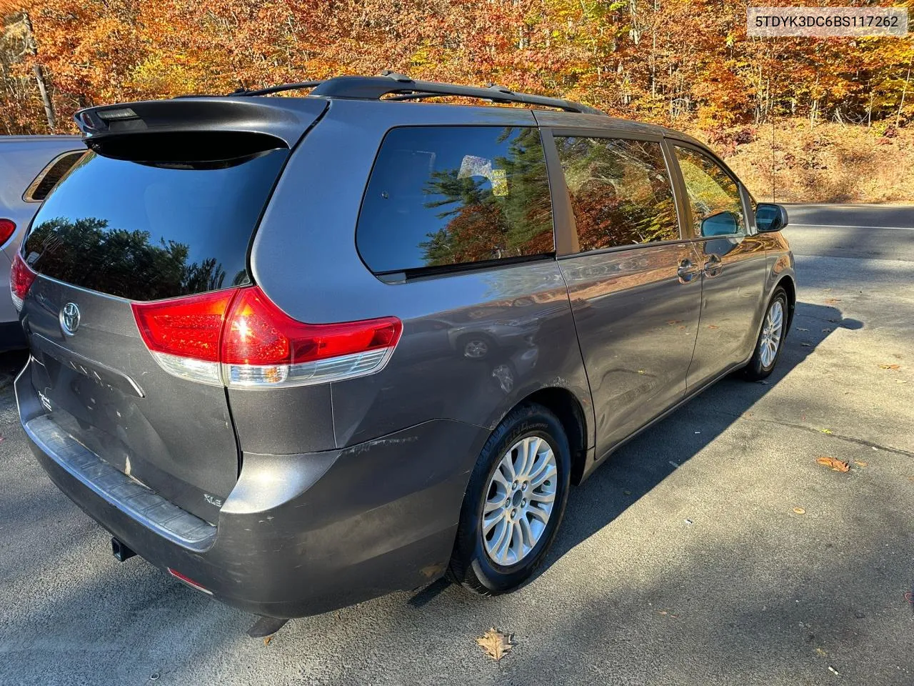 2011 Toyota Sienna Xle VIN: 5TDYK3DC6BS117262 Lot: 78759704